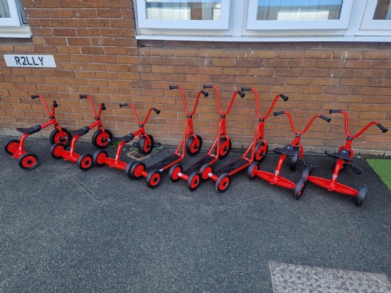 Blakeley Heath Primary School - New Bikes for EYFS